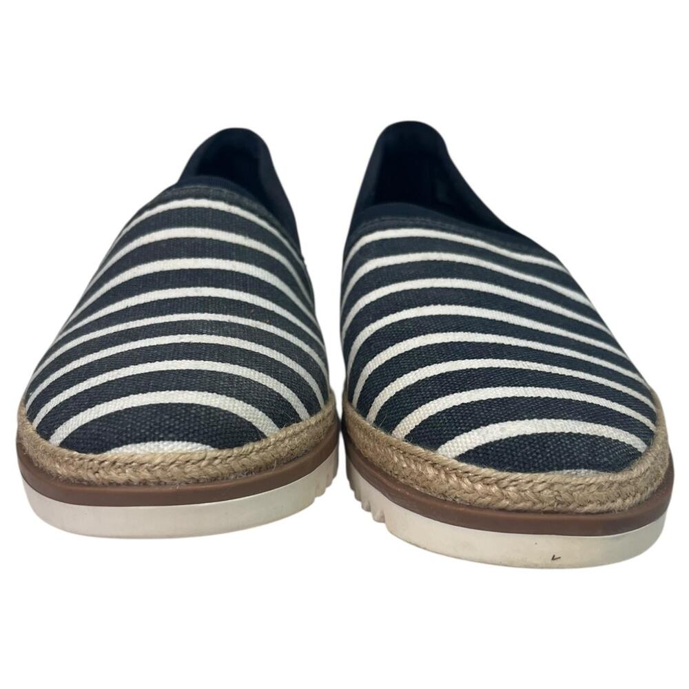 Clarks Shoes Womens 8.5 Blue White Striped Espadrille Slip On Comfort Nautical - Picture 7 of 11